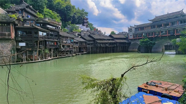 “湘”約鳳凰，相守未來——2022博皓快樂湖南行    -22